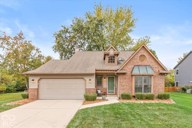 10676 Northhampton Drive, Fishers, IN 46038, photo 2 of 25