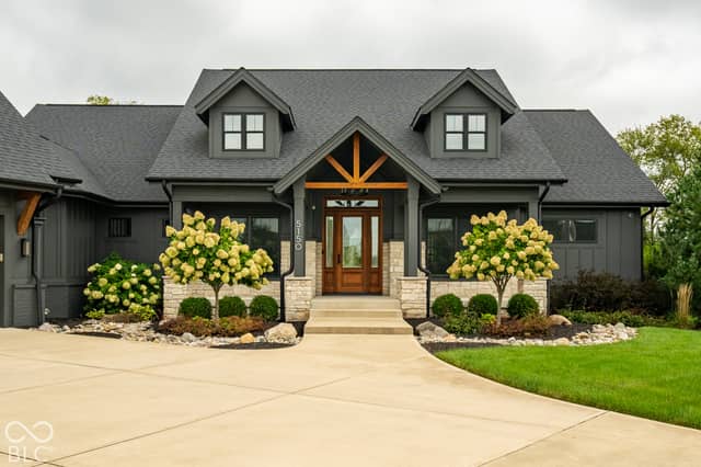 5150 Melbourne Place, Zionsville, IN 46077, photo 3 of 72