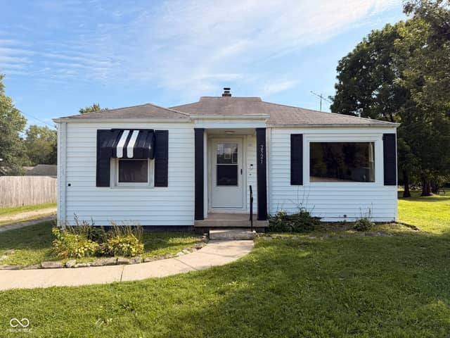 2521 Mounds Road, Anderson, IN 46016, photo 2 of 18