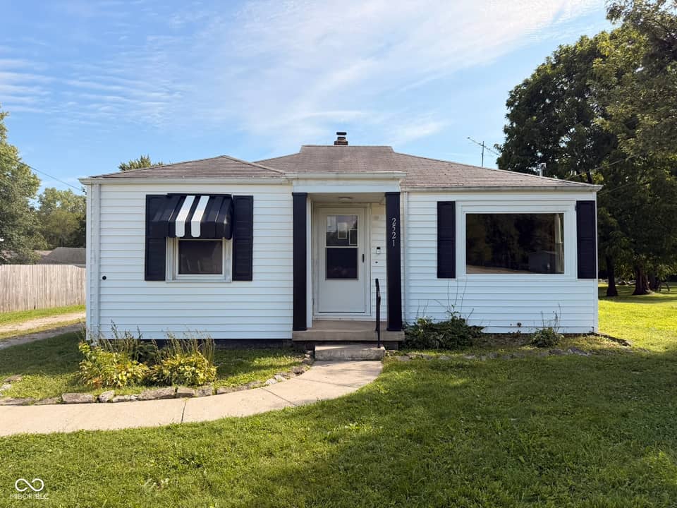 2521 Mounds Road, Anderson, IN 46016, photo 1 of 18