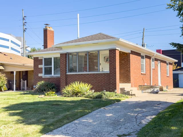 1443 N Downey Avenue, Indianapolis, IN 46219, photo 5 of 54