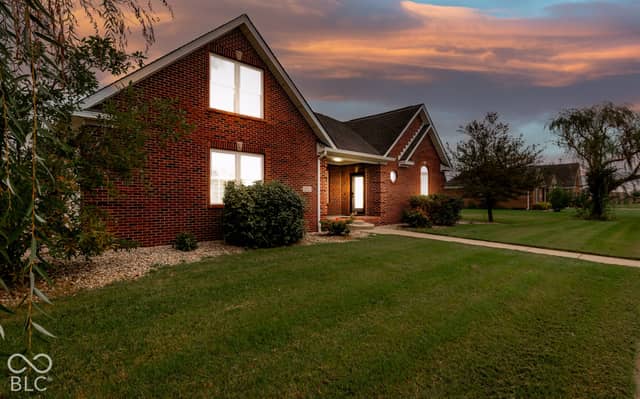 9162 Janelle Drive, Seymour, IN 47274, photo 4 of 76