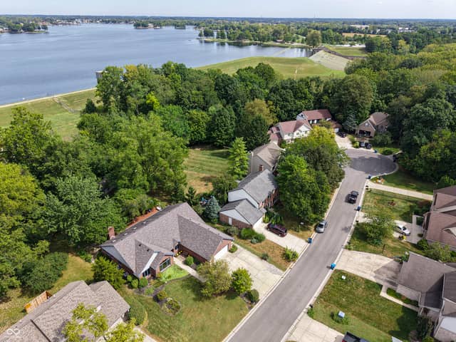 620 Heatherwood Court, Noblesville, IN 46062, photo 3 of 51