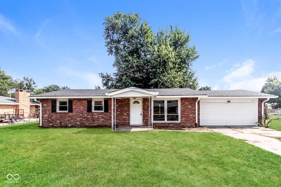 1219 Franklin Street, Taylorsville, IN 47280, photo 1 of 20