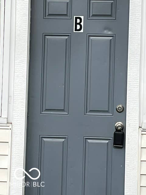 1621 E 46th Street, Indianapolis, IN 46205, photo 4 of 31