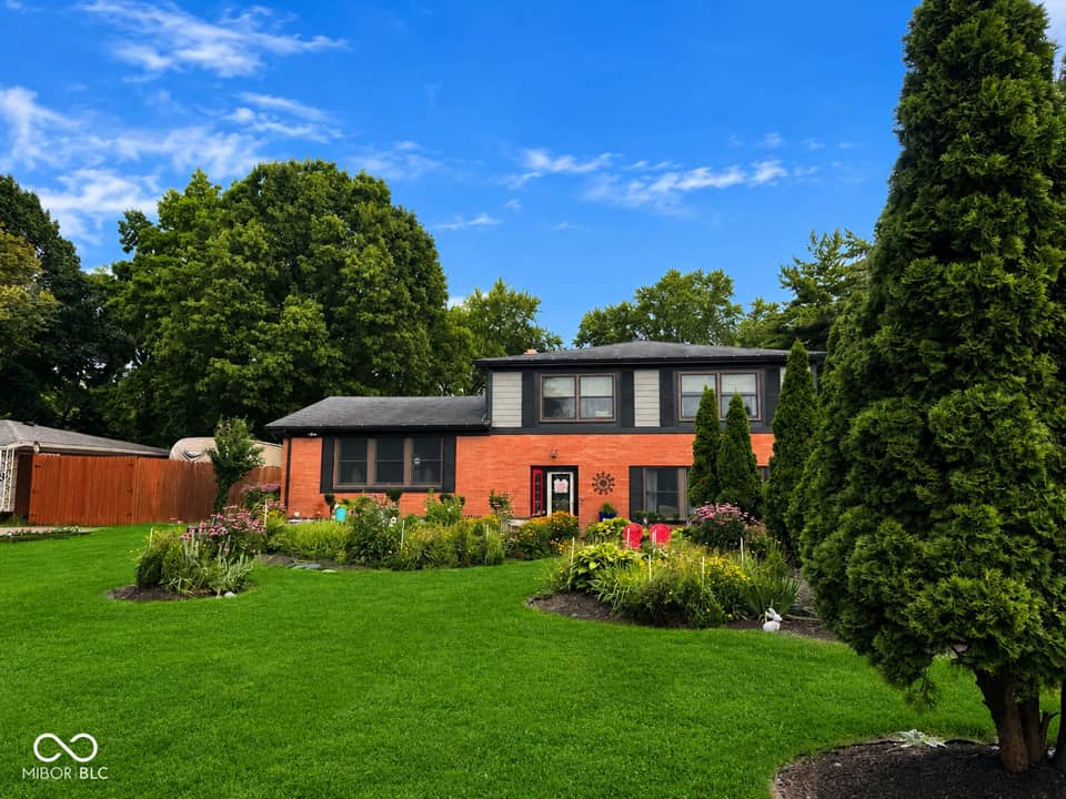4825 Kessler Boulevard East Drive, Indianapolis