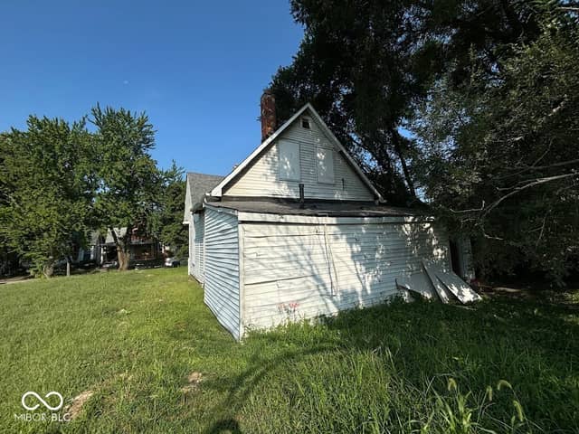 643 Warren Avenue, Indianapolis, IN 46221, photo 4 of 11
