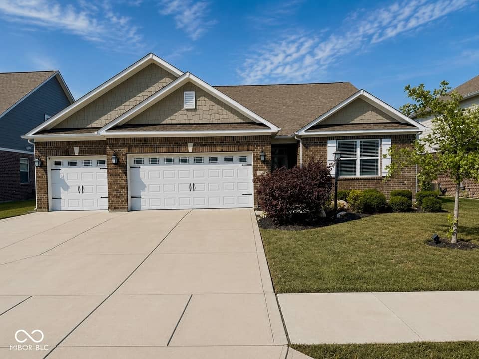 6262 Dugan Drive, Whitestown