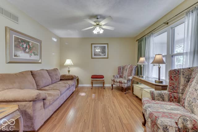 8658 Gunpowder Drive, Indianapolis, IN 46256, photo 5 of 53