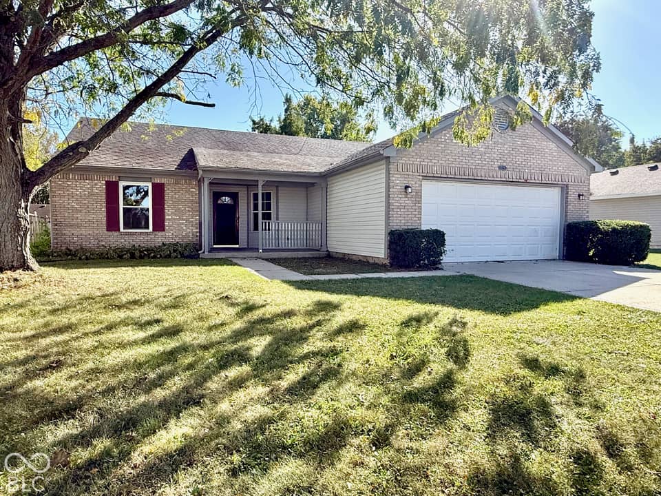 1271 Sherwood Drive, Danville, IN 46122, photo 1 of 26