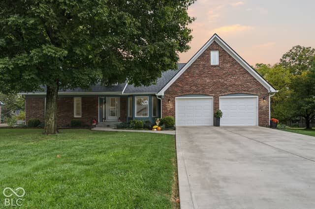 210 E Senator Way, Carmel, IN 46032, photo 3 of 31