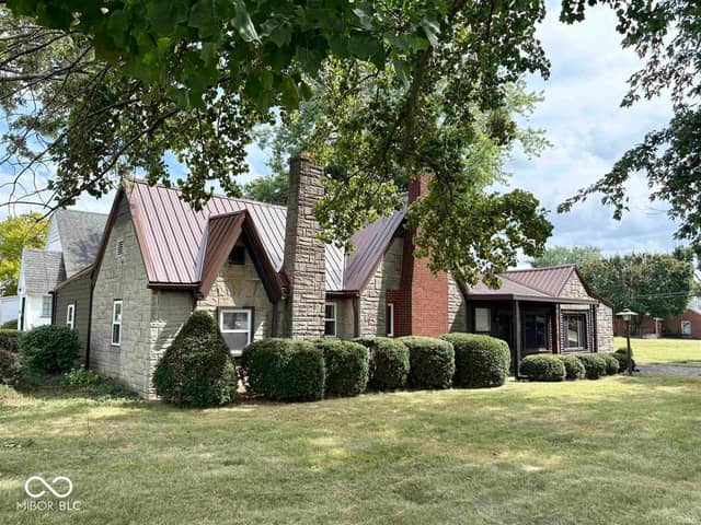 3300 S Walnut Street, Muncie, IN 47302, photo 4 of 27