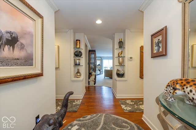 8650 Jaffa Court West Drive #33, Indianapolis, IN 46260, photo 5 of 27
