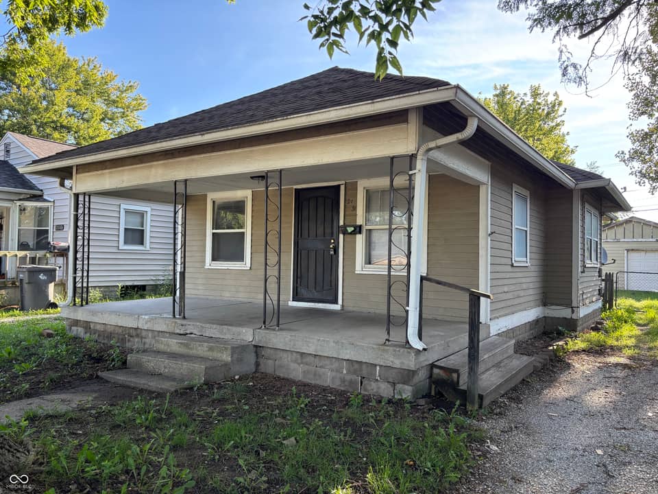 2131 N Dequincy Street, Indianapolis, IN 46218, photo 1 of 22
