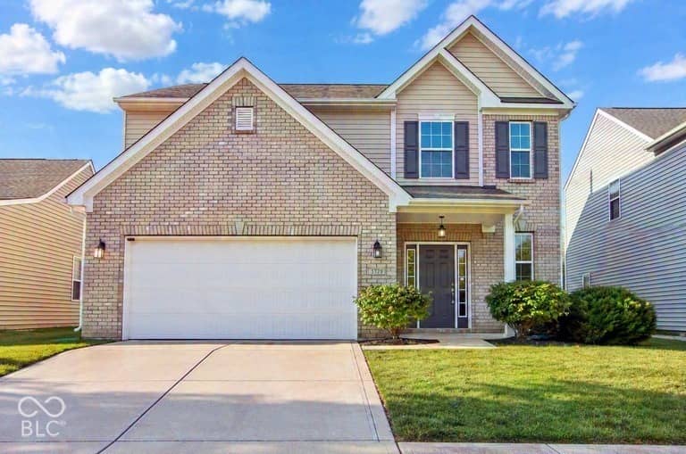 5779 Blue Sky Drive, Whitestown