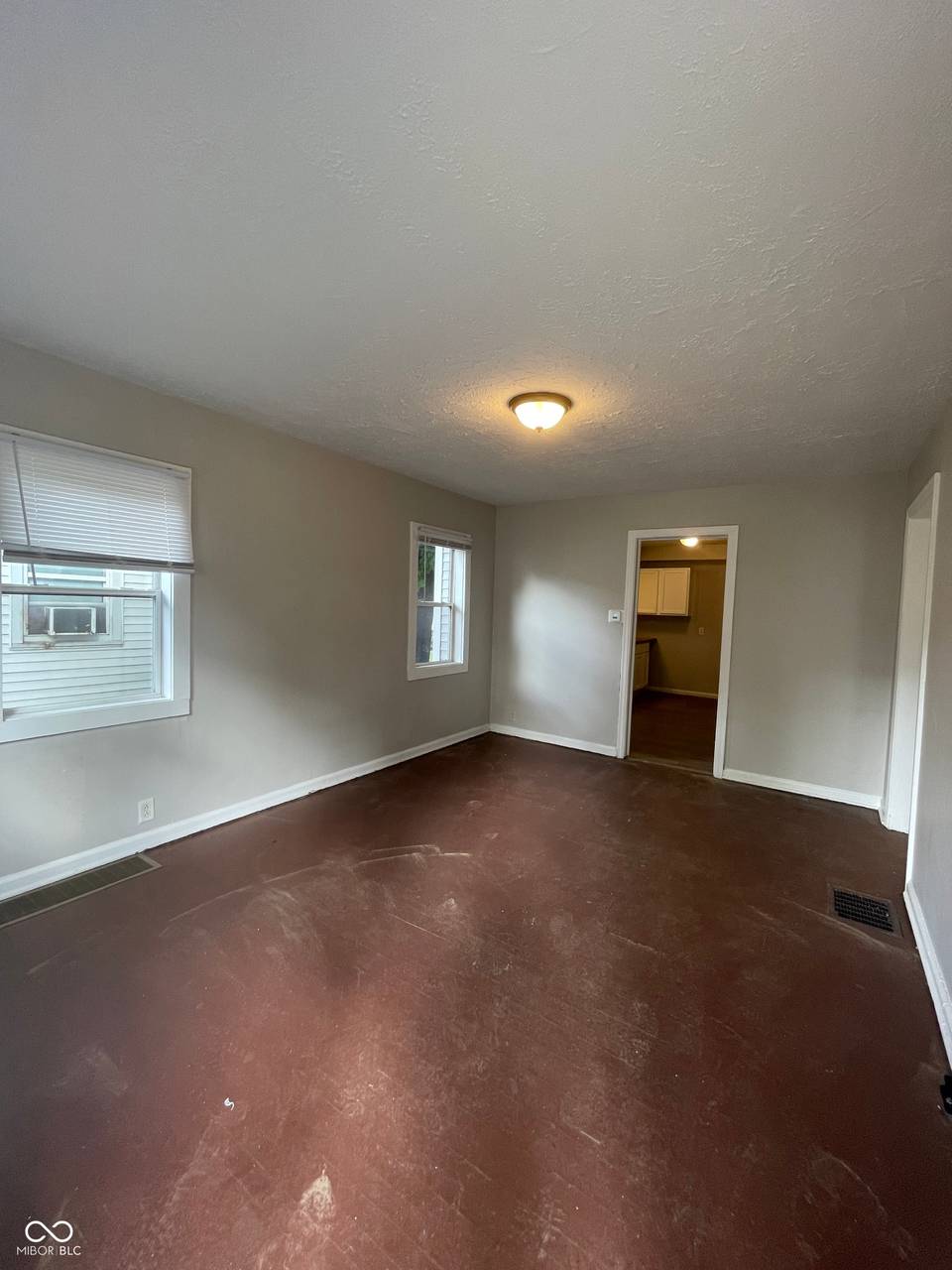 3915 Hillside Avenue, Indianapolis