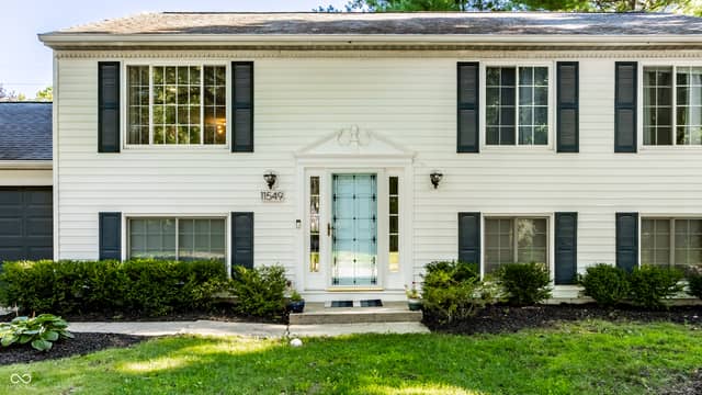 11549 Creek Side Lane, Carmel, IN 46033, photo 5 of 50