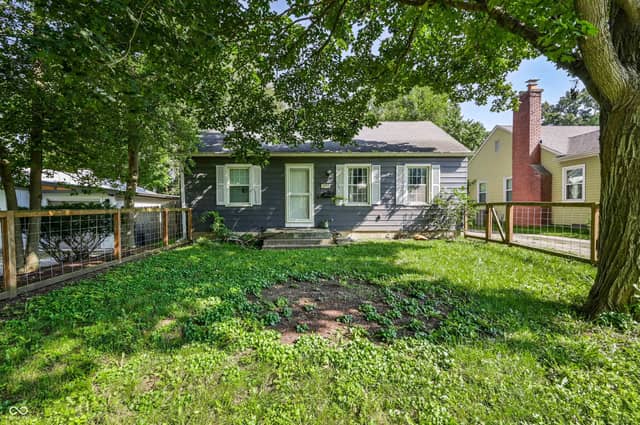 2418 Ryan Drive, Indianapolis, IN 46220, photo 3 of 36