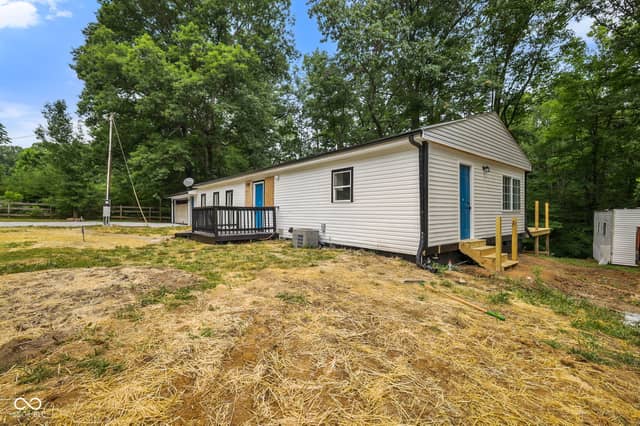 700 Walnut Grove Road, Martinsville, IN 46151, photo 4 of 34
