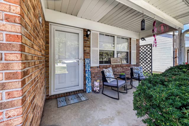 1035 Ina Circle, Franklin, IN 46131, photo 5 of 31