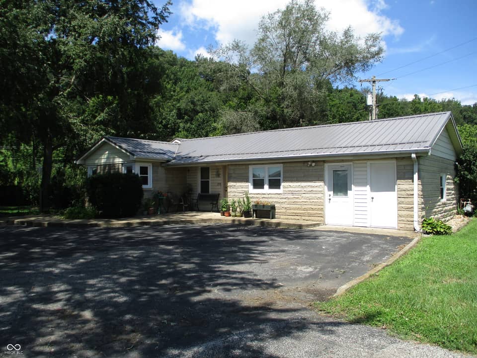2576 Old State Road 37 Road S, Martinsville