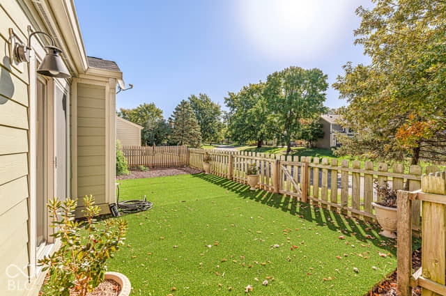 5760 Overcrest Drive, Indianapolis, IN 46237, photo 3 of 15