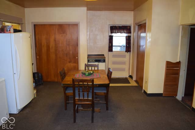 1883 Shady Lane, Columbus, IN 47201, photo 5 of 16