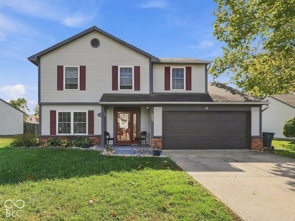 915 Congressional Way, Shelbyville, IN 46176, photo 1 of 37