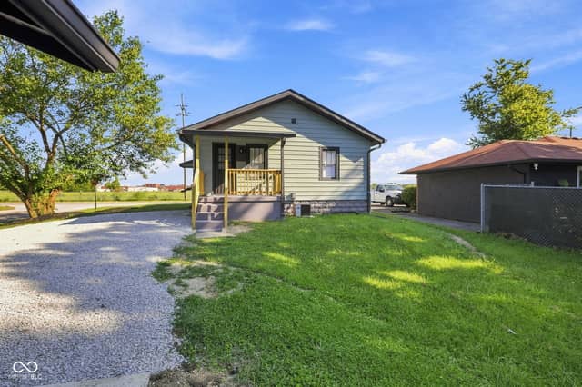 6335 E 16th Street, Indianapolis, IN 46219, photo 4 of 56