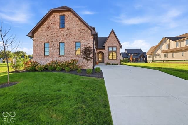 3588 Marketplace Court, Zionsville, IN 46077, photo 5 of 80