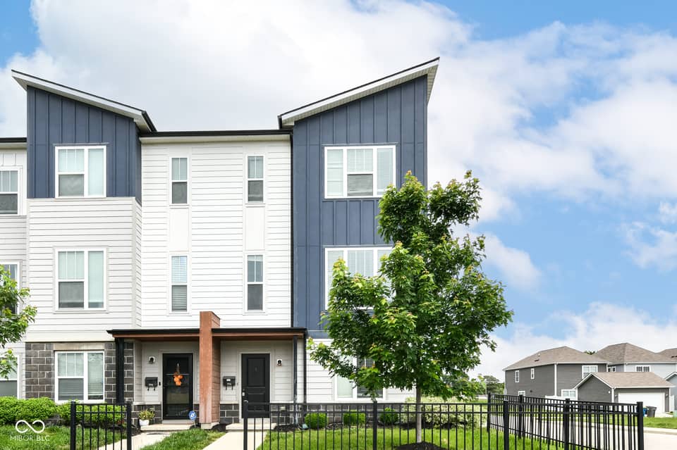 2934 W New York Street, Indianapolis, IN 46222, photo 1 of 25