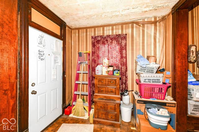 226 N Walcott Street, Indianapolis, IN 46201, photo 5 of 28