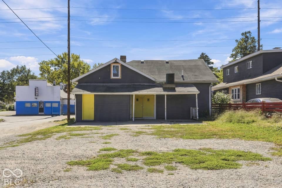 3002 W 10th Street, Indianapolis