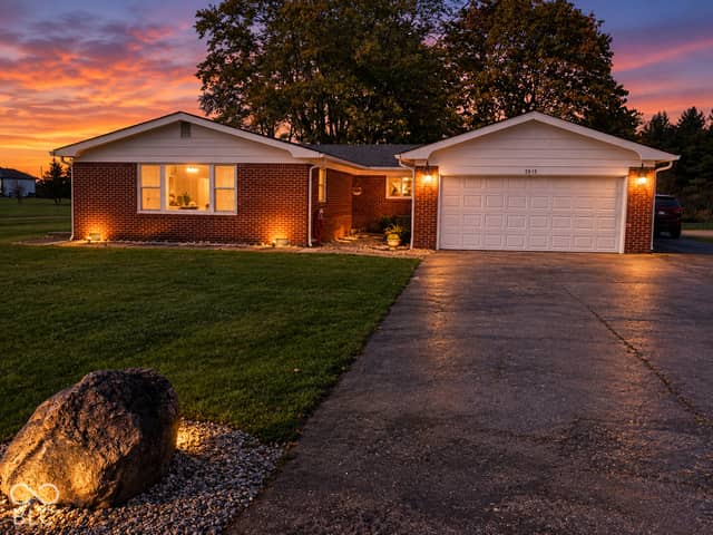 2815 N County Road 50 E, New Castle, IN 47362, photo 2 of 31