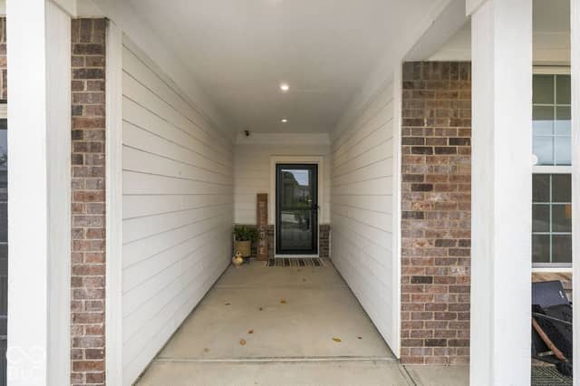 5946 Walkabout Way, Brownsburg, IN 46112, photo 4 of 44