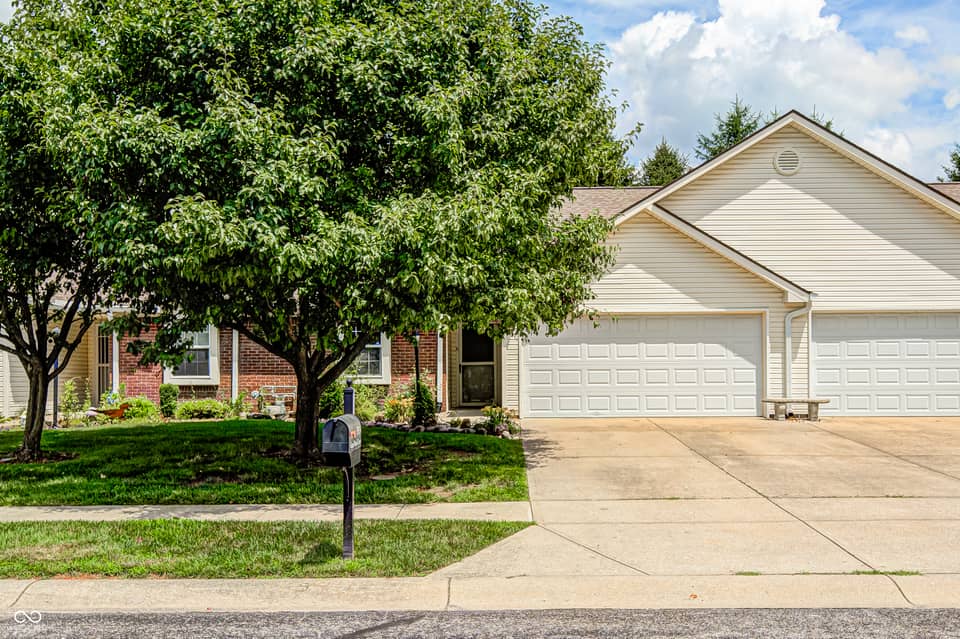 3924 Gray Pond Court, Indianapolis