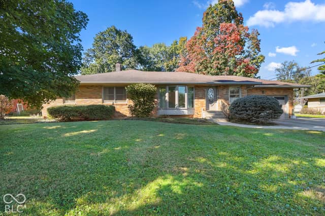 4620 S Senate Avenue, Indianapolis, IN 46217, photo 3 of 59