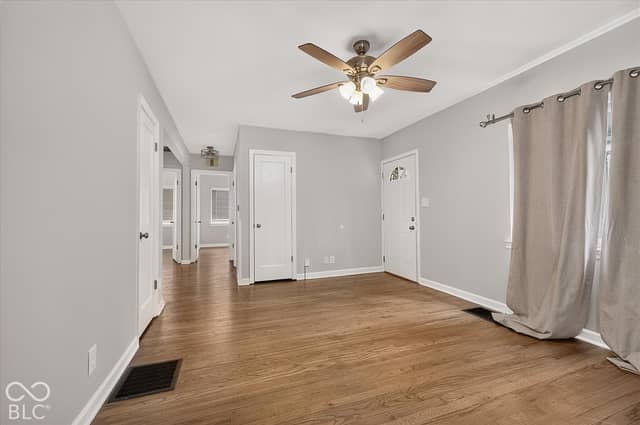 5684 Norwaldo Avenue, Indianapolis, IN 46220, photo 3 of 25