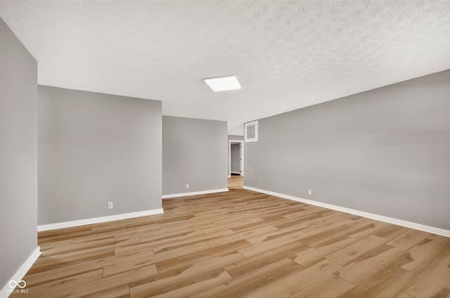 3763 N Brentwood Avenue, Indianapolis, IN 46235, photo 5 of 25