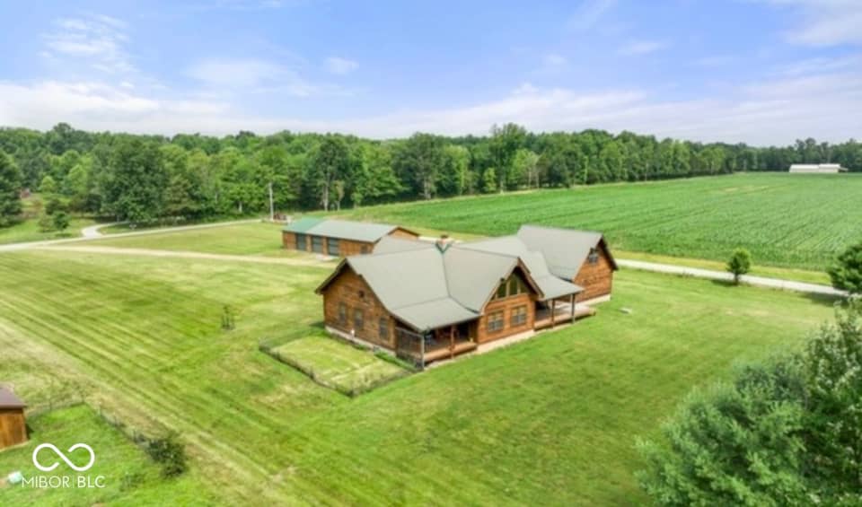 4210 S County Road 400 E, North Vernon