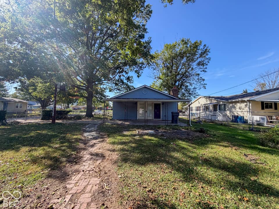 7402 Oak Avenue, Indianapolis, IN 46219, photo 1 of 44