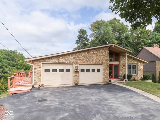 3918 E Edgewood Circle, Martinsville, IN 46151, photo 3 of 80