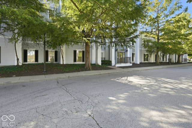 2121 Grenville Street #1B, Carmel, IN 46032, photo 4 of 38