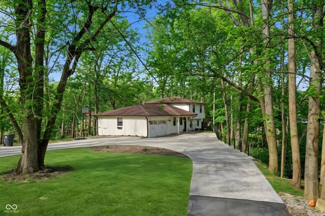 7476 S Susan Lane, Trafalgar, IN 46181, photo 2 of 50