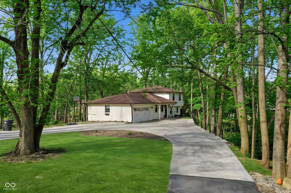 7476 S Susan Lane, Trafalgar, IN 46181, photo 1 of 50