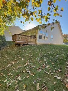 10264 New Dawn Place, Avon, IN 46123, photo 2 of 15