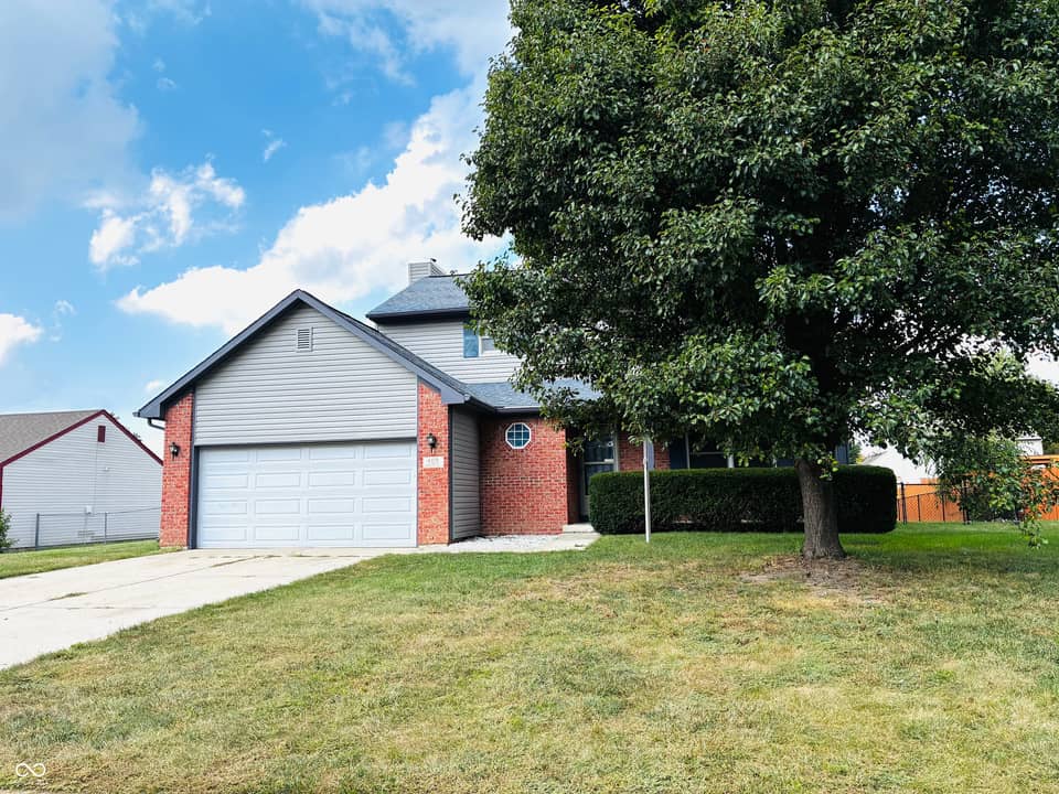 409 E Delaware Street, Fortville, IN 46040, photo 1 of 25