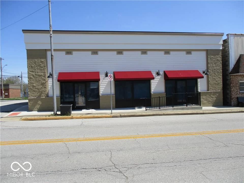 6 E Main Street, Jamestown