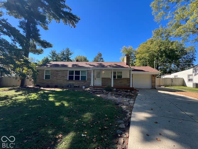 1358 N Ridgeview Drive, Indianapolis, IN 46219, photo 4 of 50