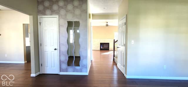 2037 Pinewood Drive, Columbus, IN 47203, photo 5 of 33